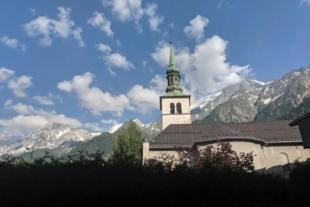 Bright Refurbished Apartment - Central Les Houches