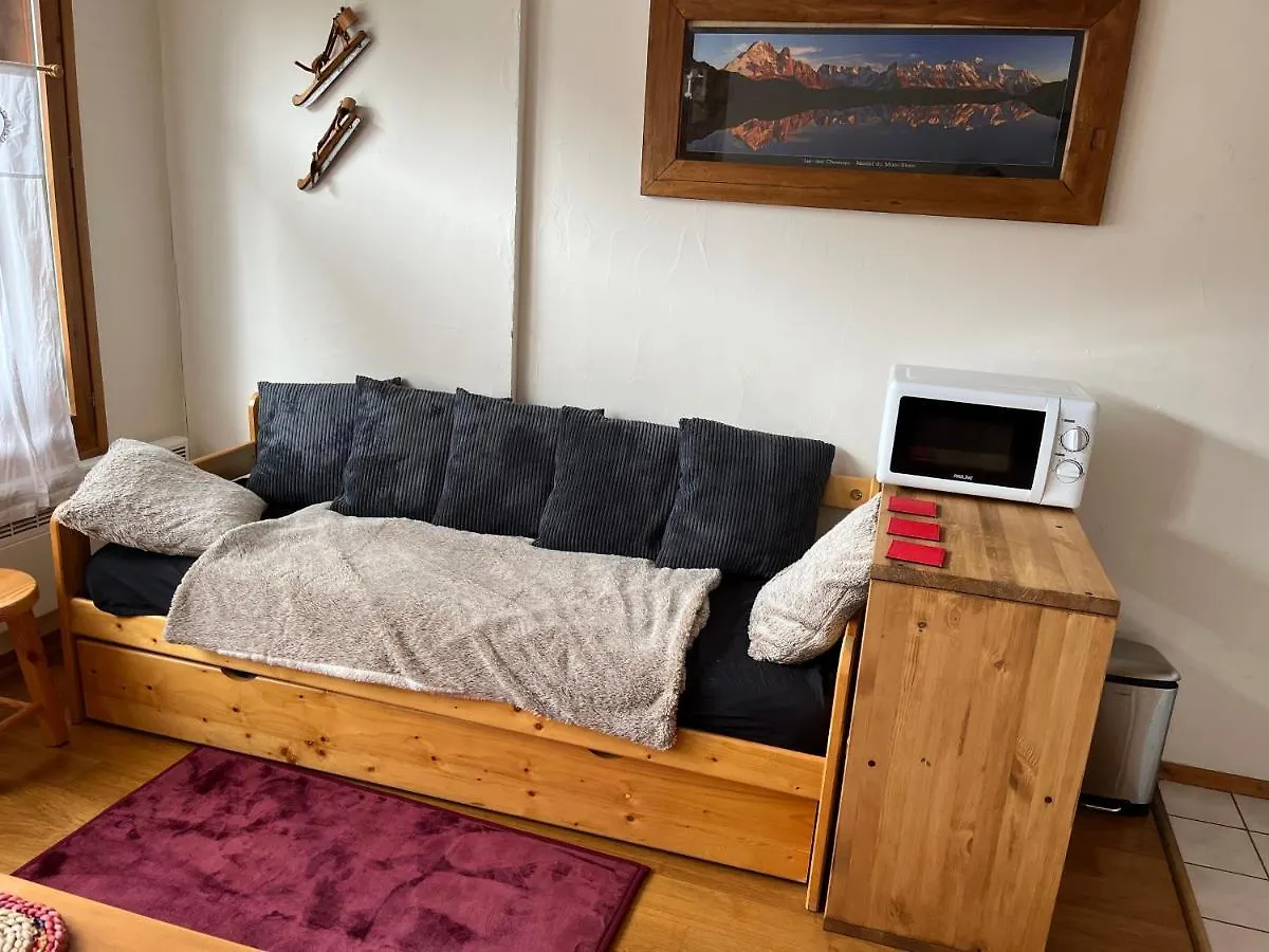 Bright Refurbished Apartment - Central Les Houches Francia