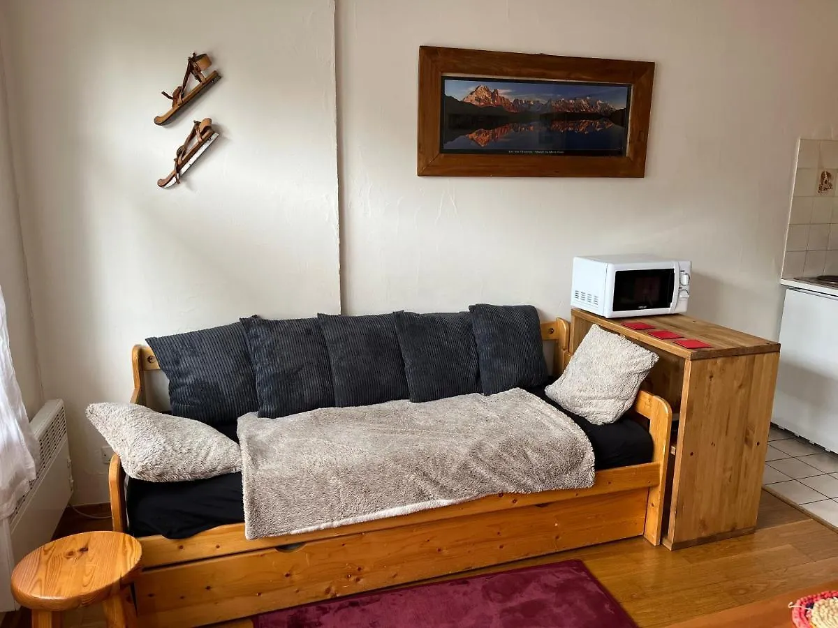 Bright Refurbished Apartment - Central Les Houches Francia